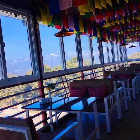 Gauri Shankar Hotel Нагаркот Екстериор снимка
